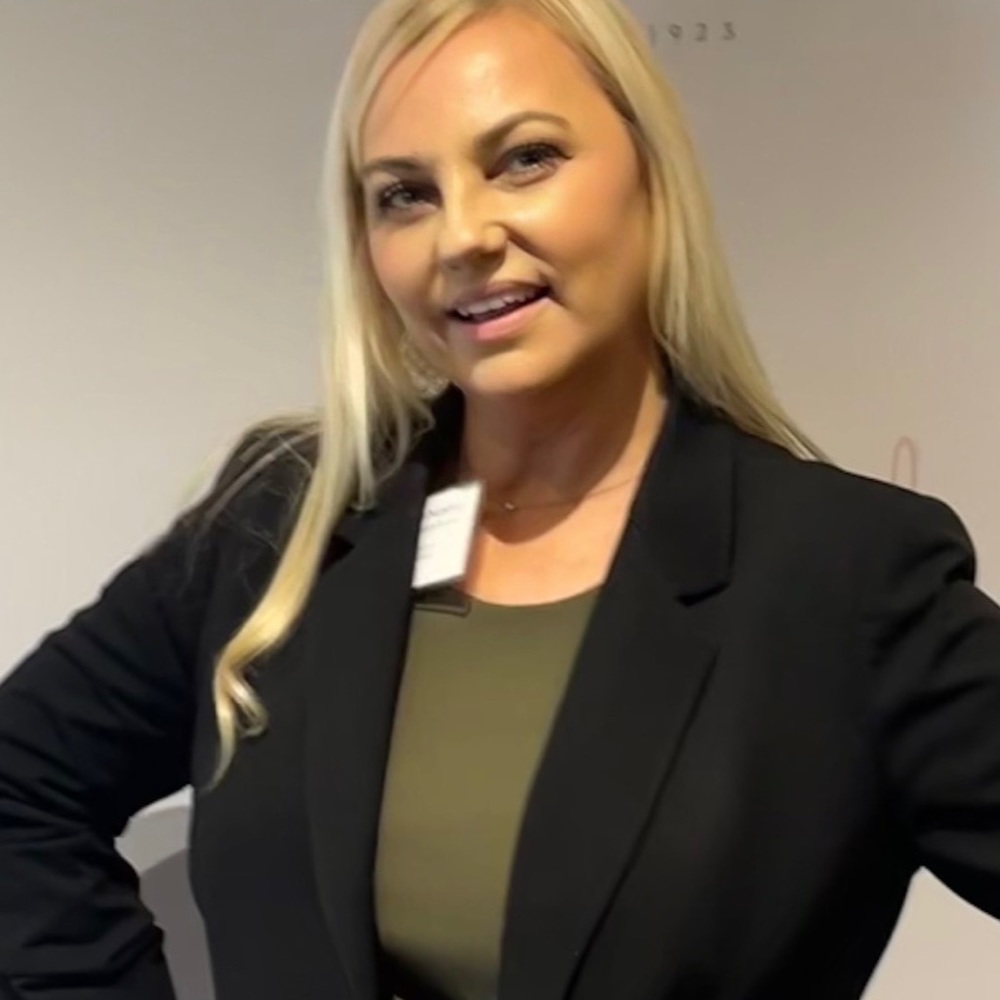 Meet your Posher, Susie